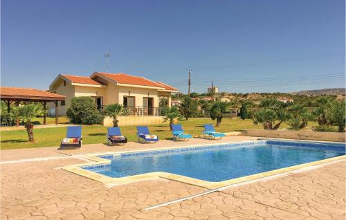 Gorgeous Home In Maroni-larnaca With Outdoor Swimming Pool