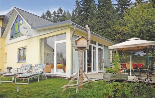 Cozy Home In Eibenstock Ot Carlsfel With House A Mountain View - Weitersglashütte