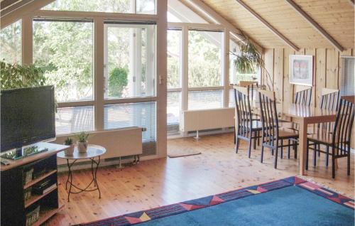 Holiday home Am Kunkelberg Z - image 2