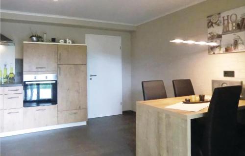 Stunning apartment in Krperich-Obersgegen with 1 Bedrooms and WiFi in Korperich