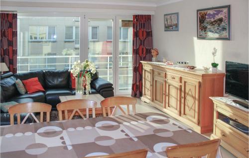 Apartment Versailles - image 8