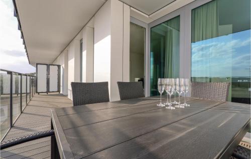 Amazing Apartment In Lubeck Travemunde 30m von Am Leuchtenfeld entfernt