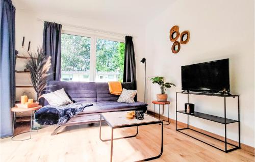  3 Bedroom Stunning Home In Heinkenszand in heinkenszand