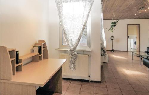 1 Bedroom Lovely Apartment In Lahnstein 94m von Stadthalle entfernt