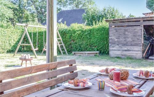 zahrada, Awesome Home In Priborn With Sauna in Priborn