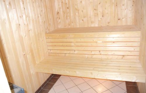 Swimming pool, Amazing Home In Hemsedal With Sauna in Hemsedal