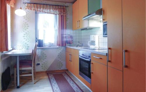 Kitchen, Awesome home in Trieb with 1 Bedrooms and WiFi in Falkenstein/Vogtl.