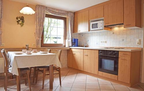 Kitchen, Nice Apartment In Winterberg-Altenfeld in Altenfeld