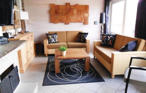 Three-Bedroom Holiday home with Lake View in Kirchheim - image 4