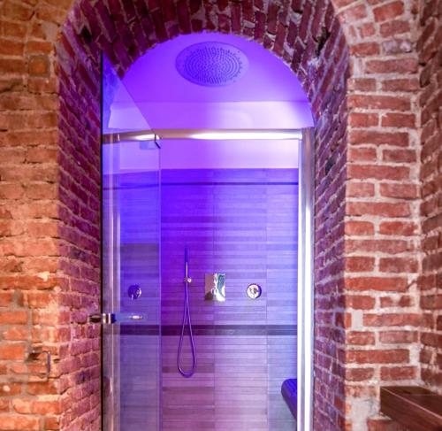 Luxury Apartment in Milan Center