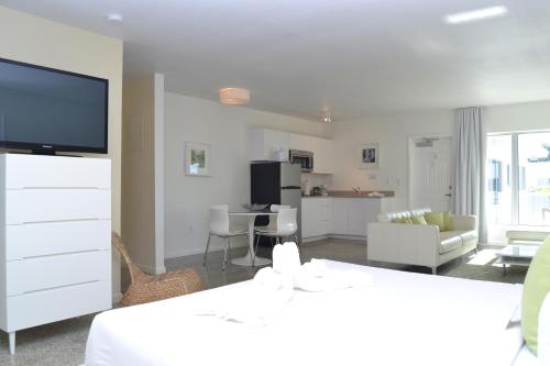 2 bedrooms, 3 beds