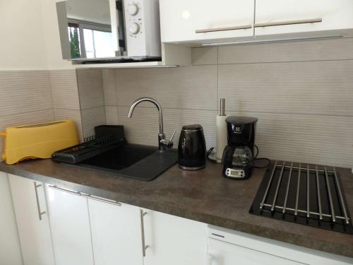 Appartement Le Lavandou 1 pièce 2 personnes - FR-1-308-110 - image 14