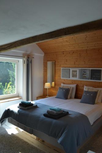 1 double bed