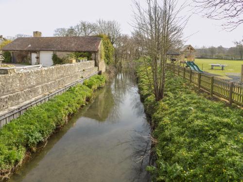 The Granary, Burton Bradstock