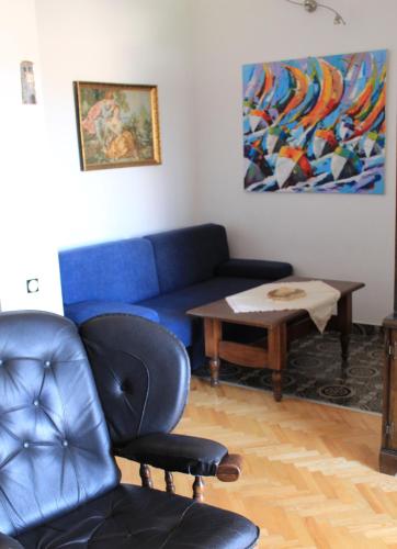 Studio with Terrace and Sea View (2 Adults) image 2