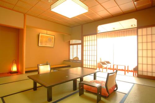 Yadomoriya Juen Nanao