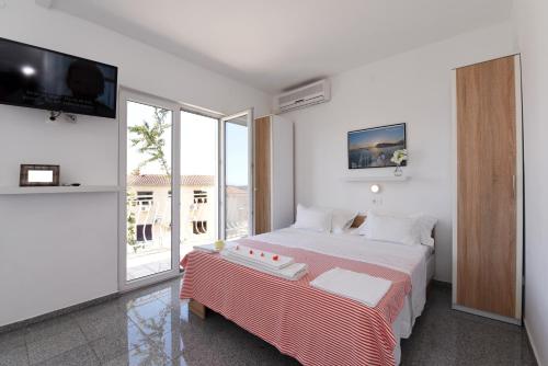 Makarska sea view rooms 4