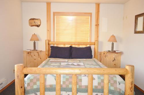 Sleepy J Cabins - main image