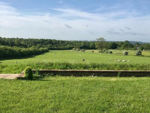 Kilátás, Marehay Hall Farm in Ripley
