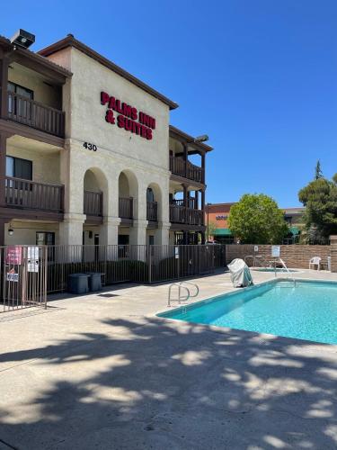 Palms Inn & Suites - Accommodation - Palmdale