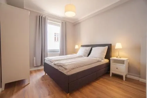 "Purple Chill" Super Zentrale Ferienwohnung HBF-Messe-Buergerweide-CityGate-OVB Arena in Bremen, Deutschland