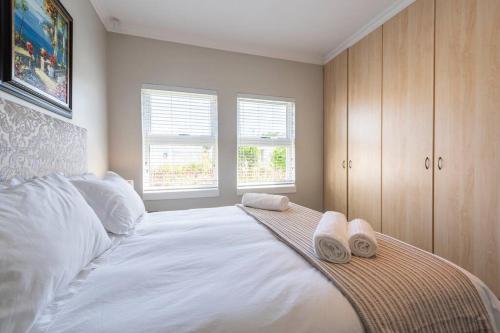 Sedgefield - Quick WALK to Beach. REDUCED Winter Rates - Sleeps 6 Guests, Sedgefield (foto 3)