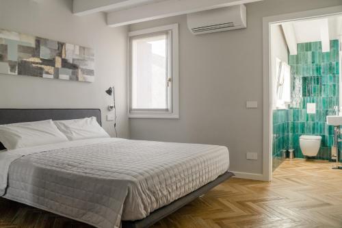 HomeThirtyFour, Verona (fotografie 9)