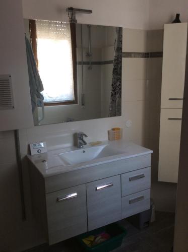 Easy connections by train from Malpensa/Como/Milan 3