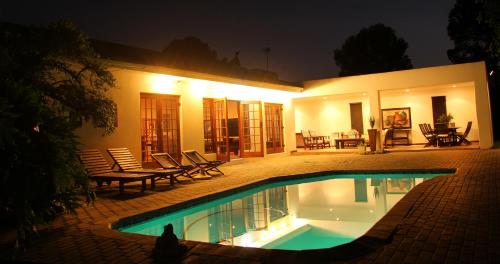 Swimming pool, Fynbos Guest House Riversdale in Riversdale