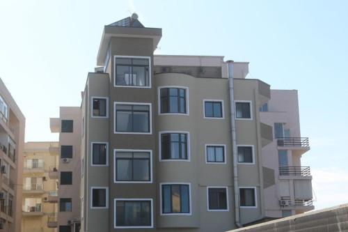 Hotel Tirona - image 3