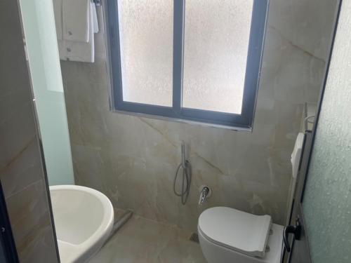 Hotel Tirona - image 13