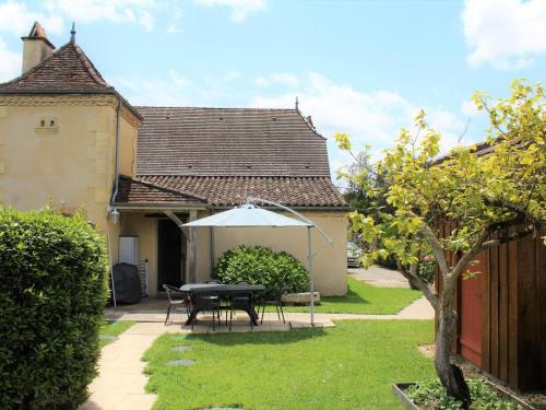 Maison familiale avec piscine près de Bergerac, idéale pour randos et visites historiques - FR-1-616-112 gîte à louer Prigonrieux