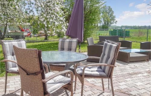 Balkons/terase, 2 Bedroom Awesome Home In Behrenhoff in Behrenhoff
