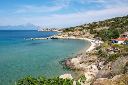 Athos View - Golden Fig Sykia lodge