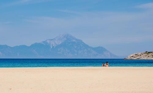 Athos View - Golden Fig Sykia lodge