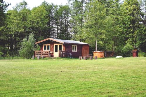 . Wood house in Dvarcenai - Retreat in nature!