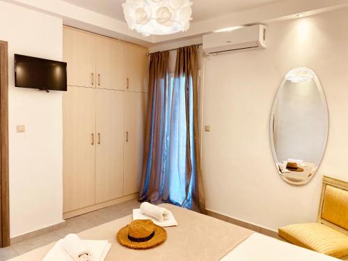  Blue Marine Deluxe Apartment in Polychrono