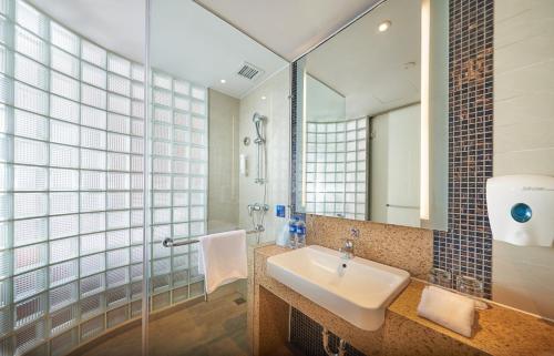 Holiday Inn Express Shanghai Jiading Industry Park, an IHG Hotel