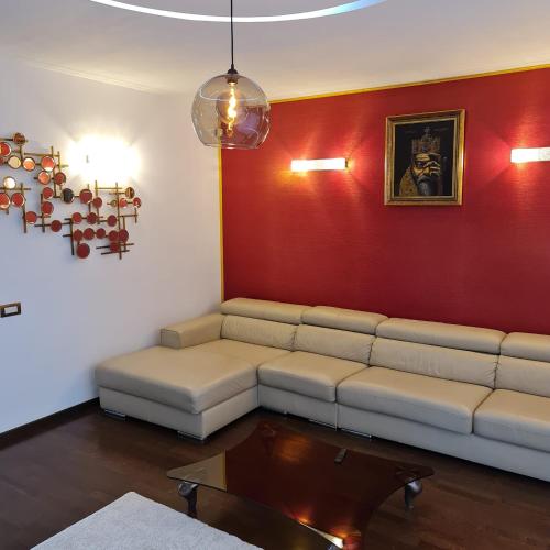 White Galaxy Villa - Accommodation - Otopeni