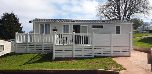 Hoburne Devon Bay 2 bed, with hot tub