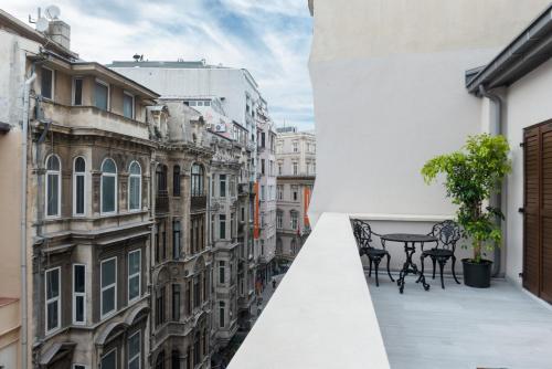 Art Pera Suites - main image