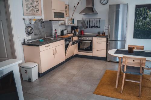 Ferienwohnung in Jülich, nähe Aachen & Köln - Apartment - Jülich