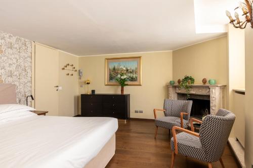 6-Bedroom Holiday Apartment Campo Marzio with terrace - main image