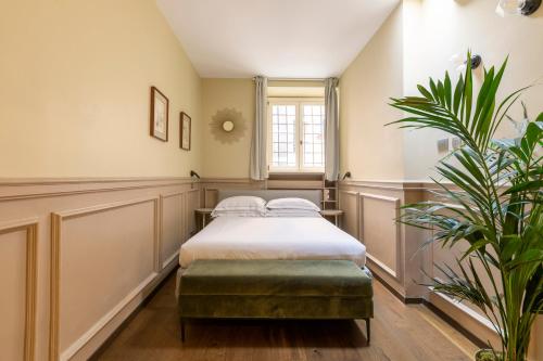 6-Bedroom Holiday Apartment Campo Marzio with terrace - image 12