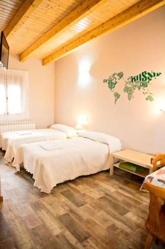 1 double bed