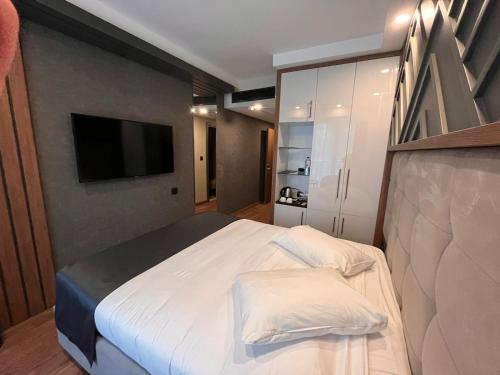 1 queen bed