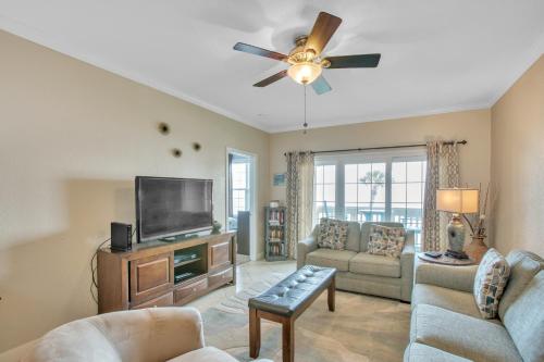 Island Dream - Dawn Condo 1025- Beachfront Views condo in Galveston, USA