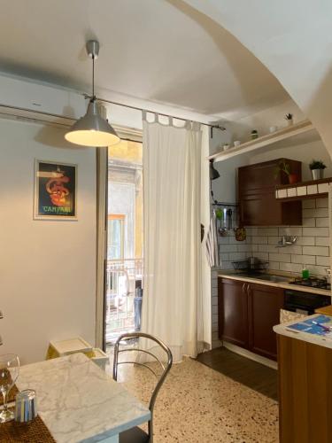  Naples With Love in Neapel