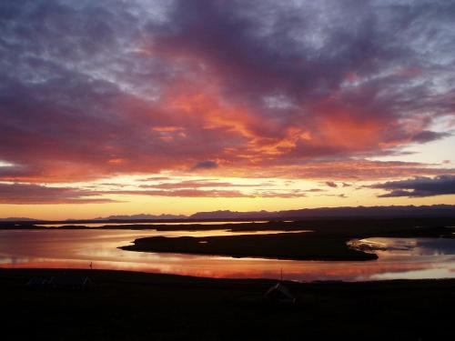 Skats, Vindheimar Cottage - Great View - Hot Tub in Skeljabrekka