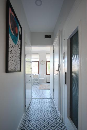 Sunflower Apartments - image 12